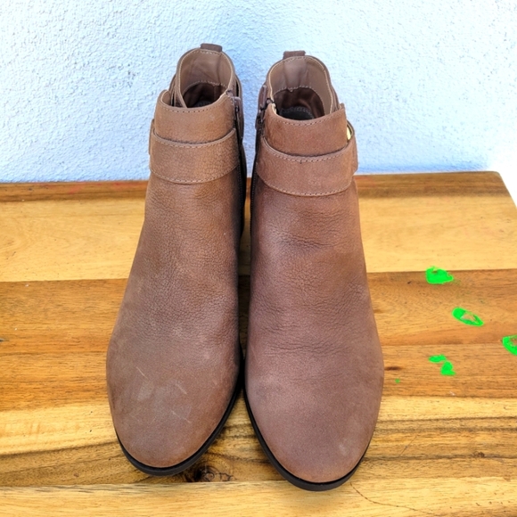 New Giani Bernini Memory Foam Putneyy Taupe Ankle boots Women's Size 7.5 - Picture 6 of 16